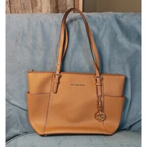 Michael Kors MK Jet Set Top Zip Shoulder Tote Saffiano Leather Handbag